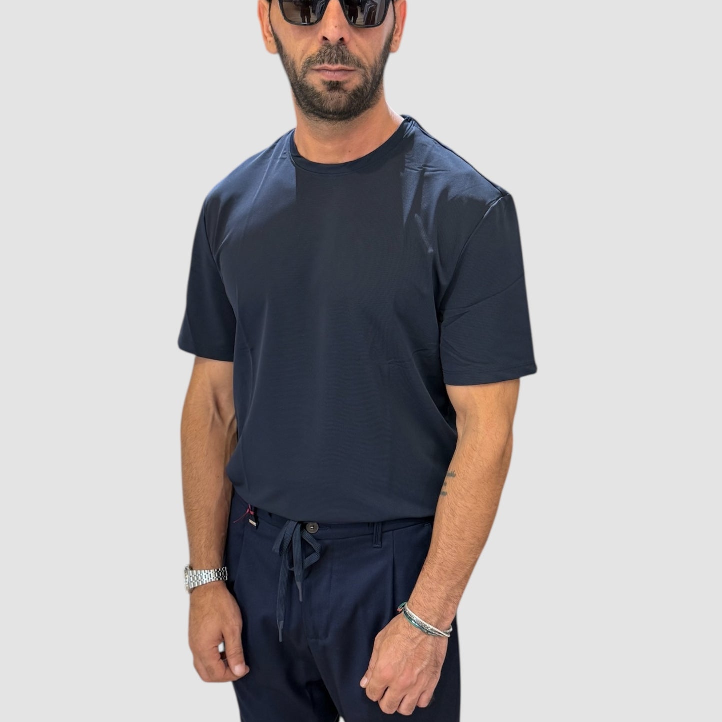 T-SHIRT NO STIRO DISPONIBILE IN 2 COLORI