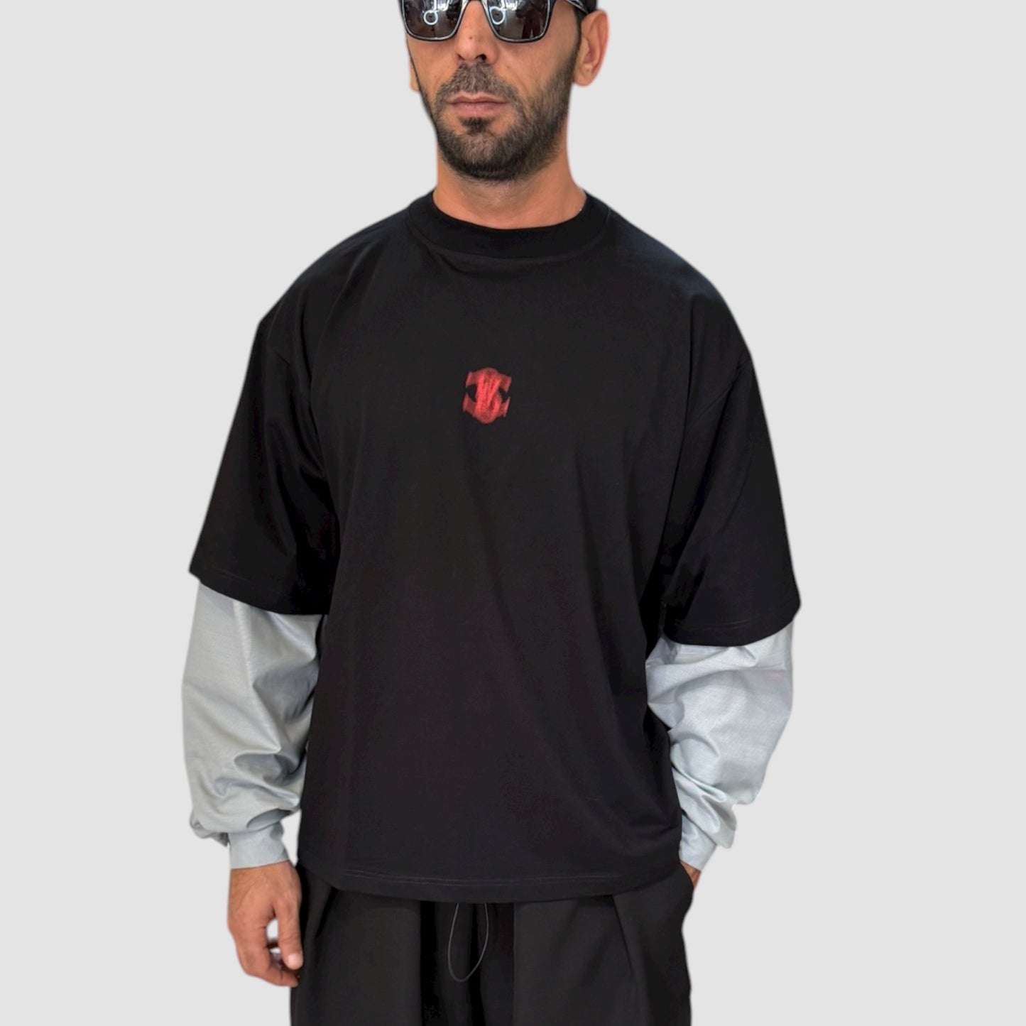 T-SHIRT LONGSLEEVE CON LOGO