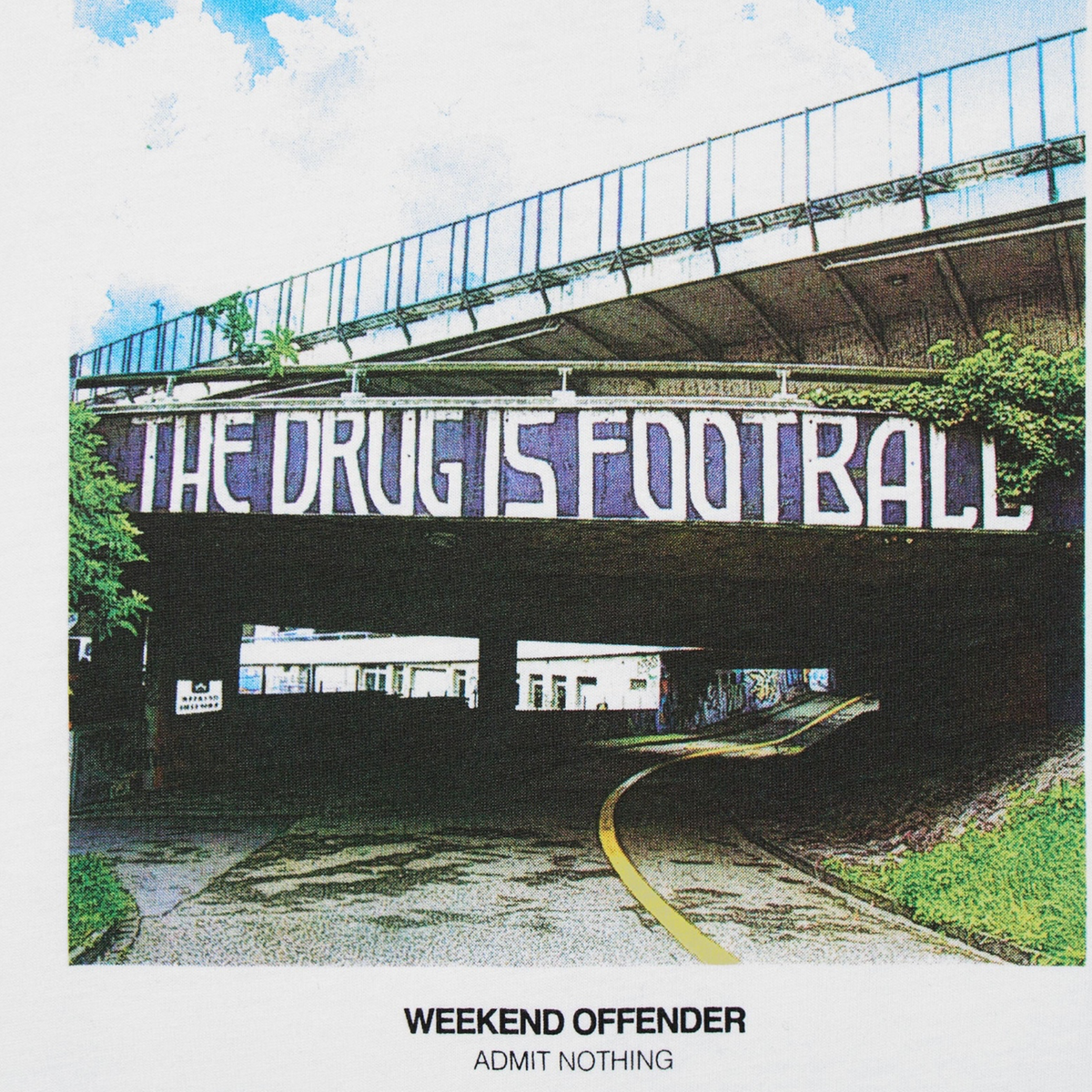 T-SHIRT THE DRUG WEEKEND OFFENDER DISP IN 2 COLORI