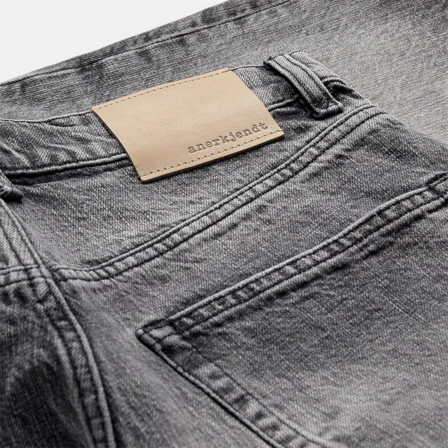BERMUDA JEANS ANERKJENDT IN 2 COLORI