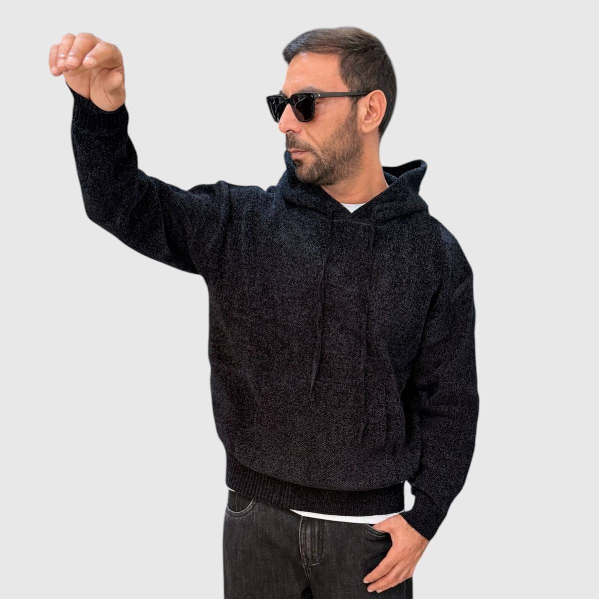 MAGLIA CON CAPPUCCIO IN CINIGLIA GIANNI LUPO IN 2 COLORI