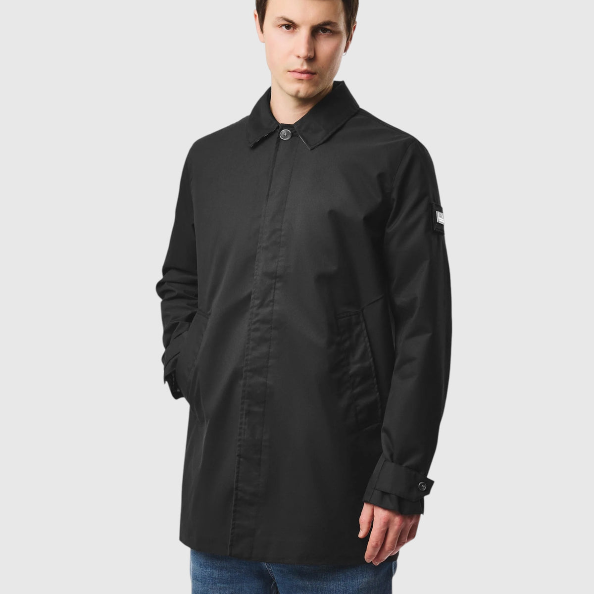 GIACCA MAC WHITEHOUSE WEEKEND OFFENDER