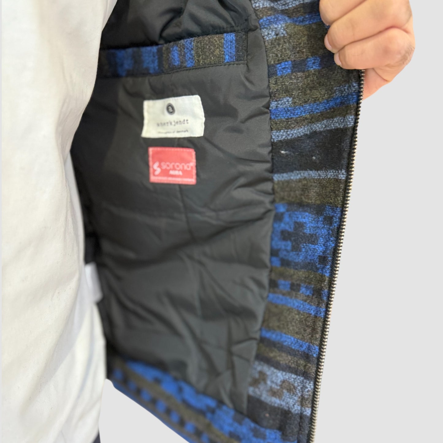 BOMBER IN LANA ANERKJENDT